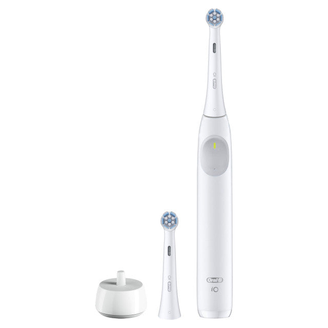 Oral-B Family Pack featuring iO2 + Disney's Frozen, Night Black